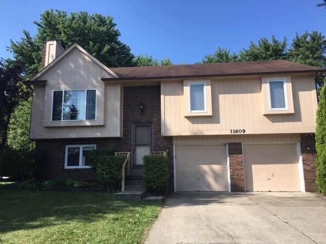 Building Photo - Spacious Tri-Level Home in Lawrence Township