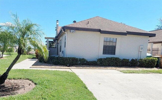 Foto del edificio - 13100 S McCall Rd