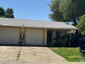 Building Photo - 7612 San Simeon Dr