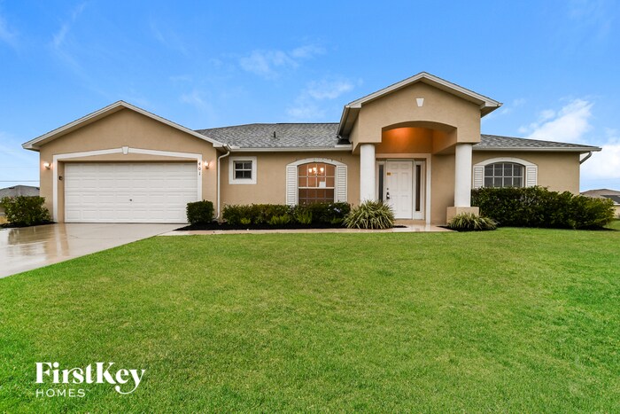 Foto principal - 401 NW 7th St