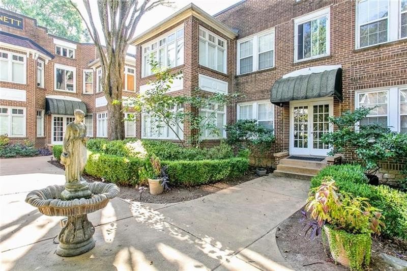 Foto principal - 737 Barnett St NE