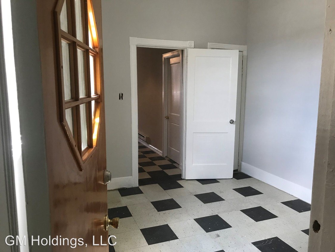 3603 Kensington Ave, Philadelphia, PA 19134 Room for Rent in
