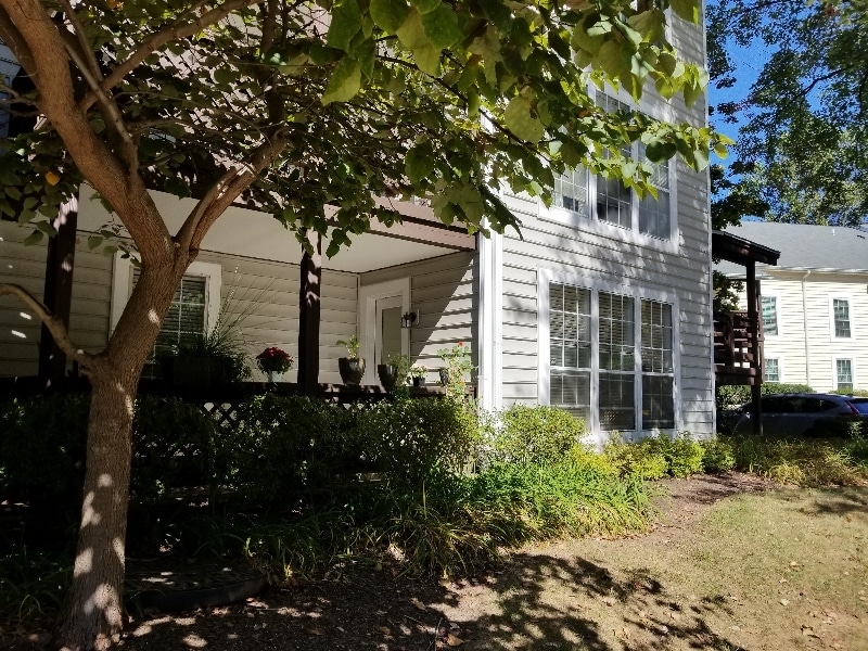 10140 Oakton Terrace Rd, Oakton, VA 22124 Condo for Rent in Oakton