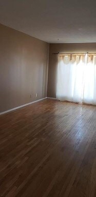 Foto del edificio - 754 E 84th St