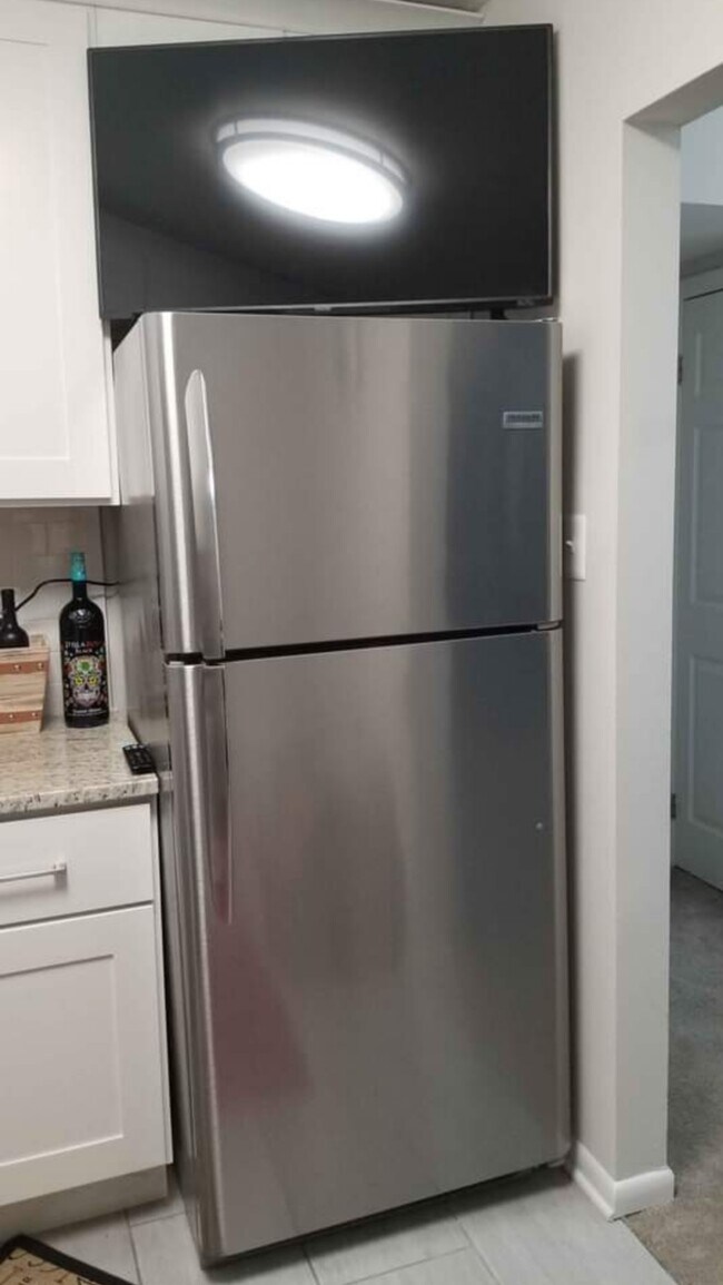 3124 Brinkley Rd Unit 302 Room B, Temple Hills, MD 20748 Condo for