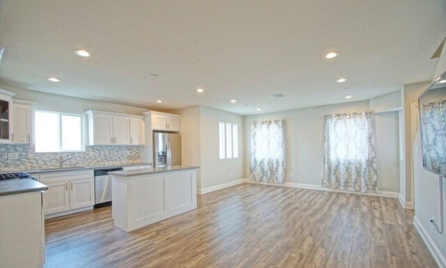 Foto del edificio - 4710 Maplewood Ave