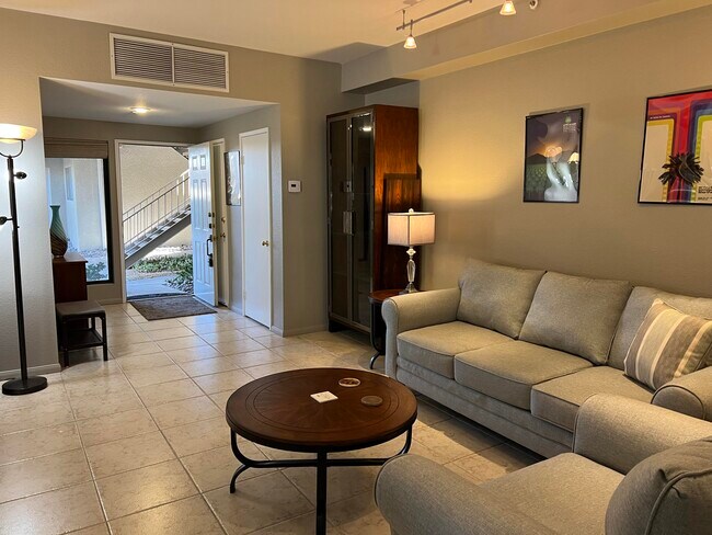 Building Photo - 255 S Avenida Caballeros