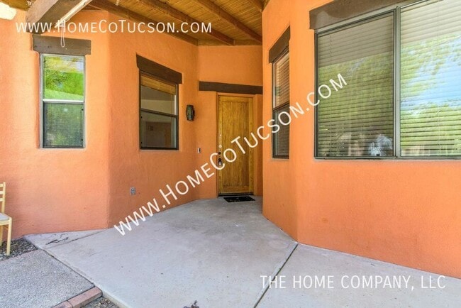 Photo - 1921 S Doubletree Ln House