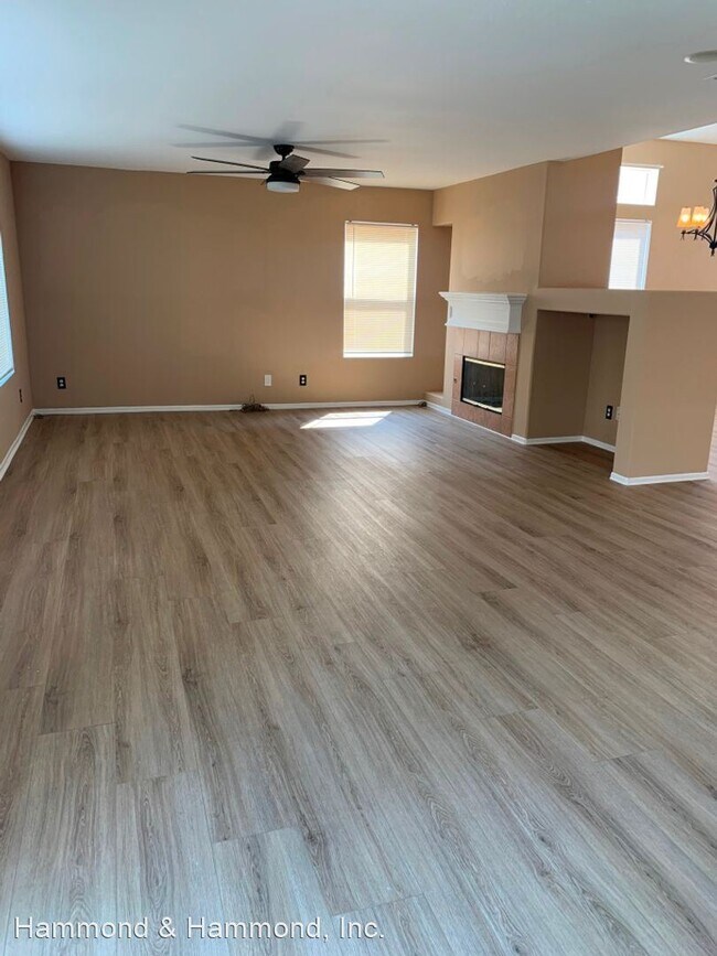 Foto del edificio - 4 br, 2.5 bath House - 23810 Oak View Ln.