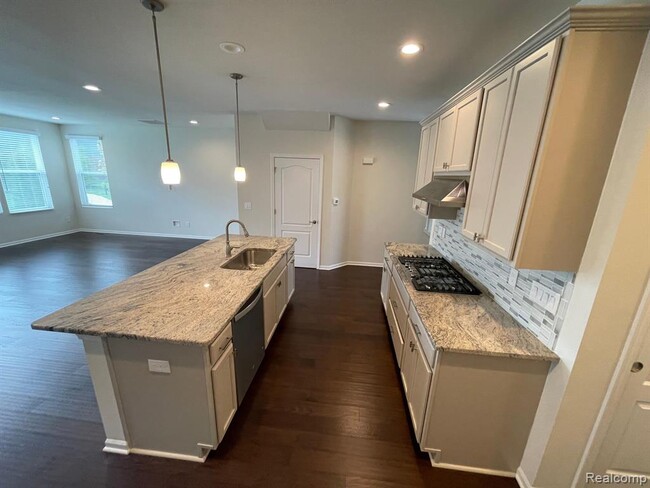 Foto del edificio - 43545 Prospect Ln