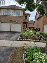 Building Photo - 552 Ravenstone Ct