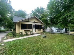 Building Photo - 76 Jewell Dr