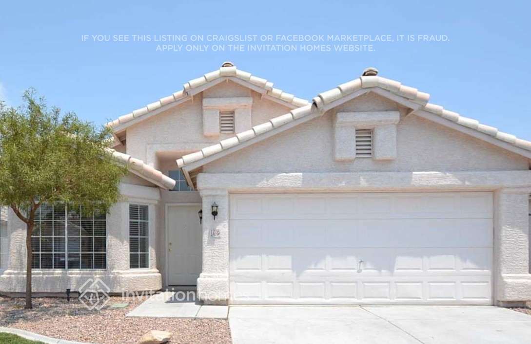 Foto del edificio - 1718 Watercreek Dr