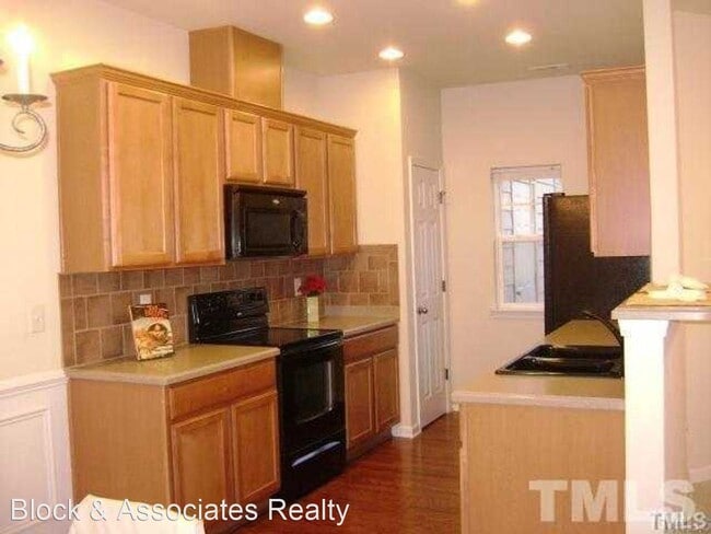 Building Photo - 3 br, 2.5 bath House - 249 Linden Park Lane