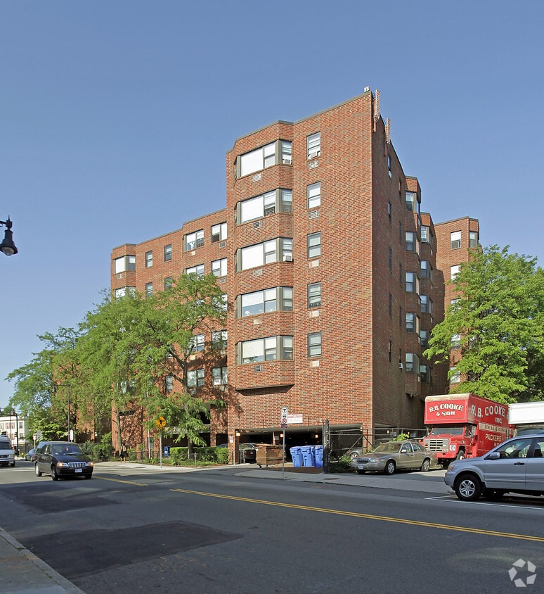 Building Photo - Peabody/Englewood