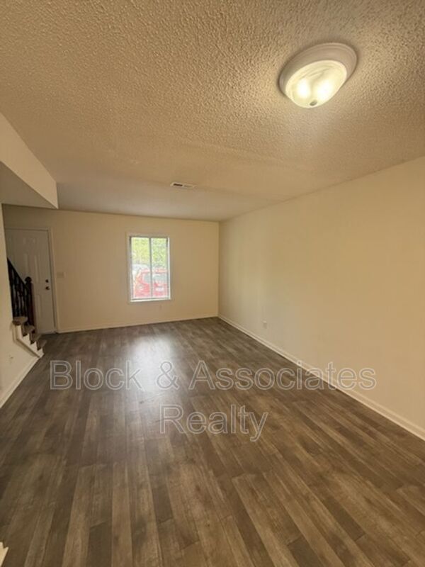 Foto del edificio - 605 Sunset Ave