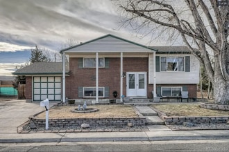 Building Photo - 11927 Lavinia Way