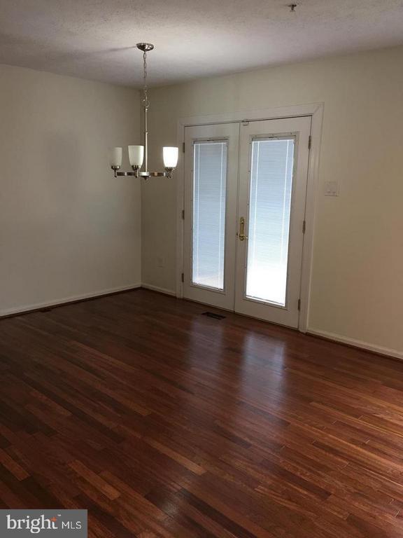 Building Photo - 30 Blackfoot Ct