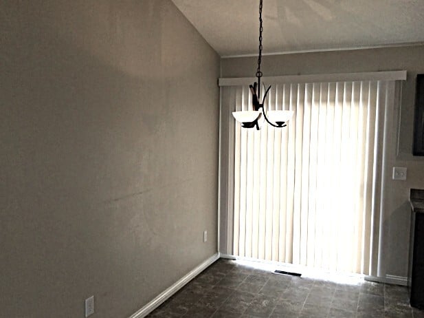 Building Photo - 10312 Stonewall Ct