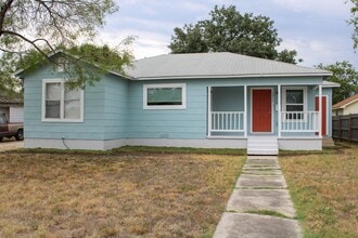 Building Photo - 1475 W Contour Dr