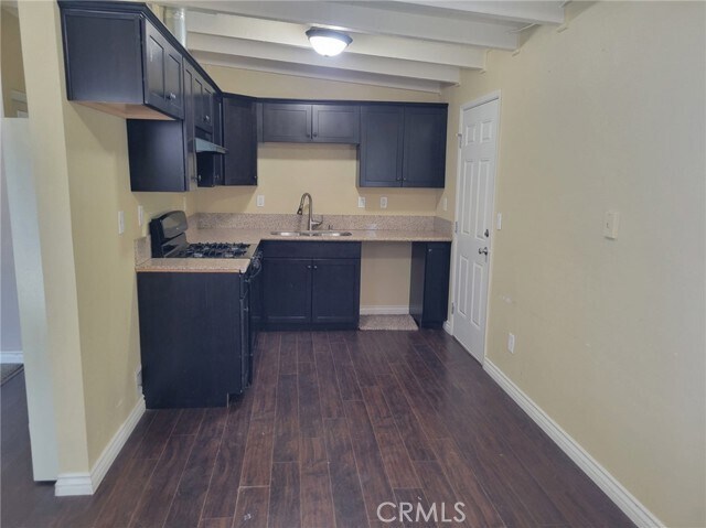 Foto del edificio - 18532 8th St