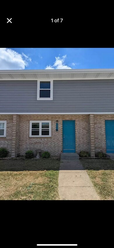 Foto principal - 630 E Bain St