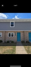 Building Photo - 630 E Bain St