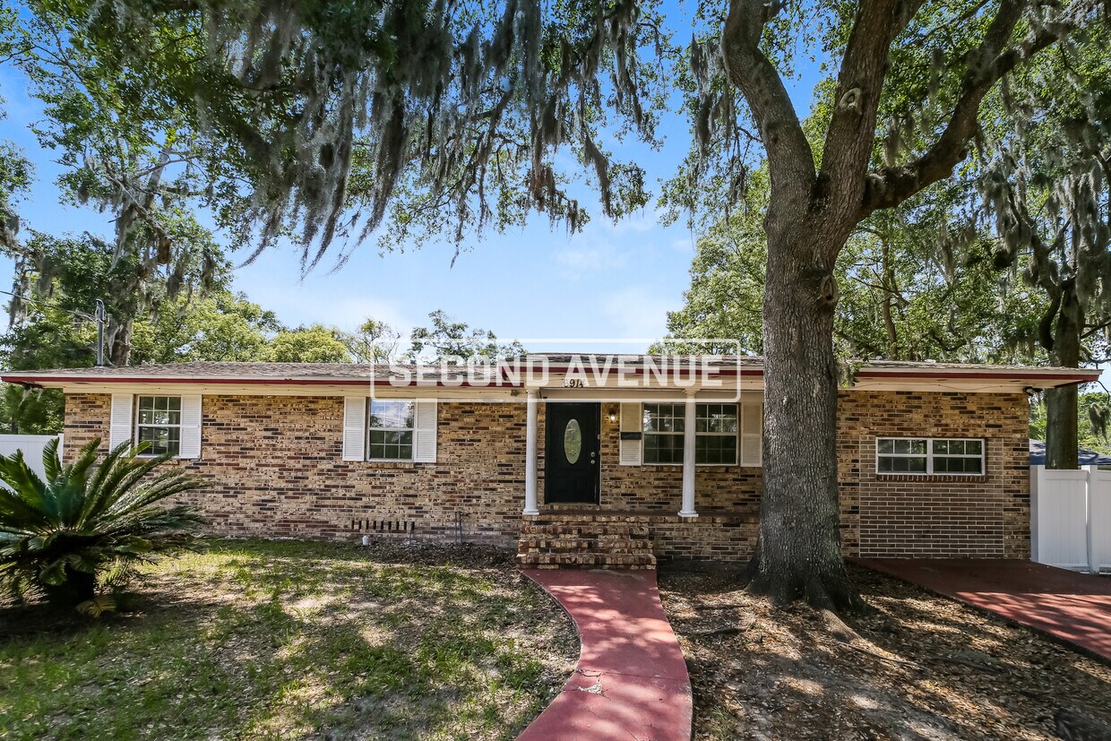 Primary Photo - 6914 Vermillion ST