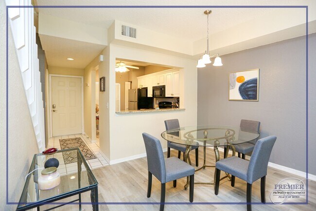 Building Photo - 1044 Woodshire Ln