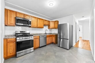 Building Photo - 200-04 39th Ave