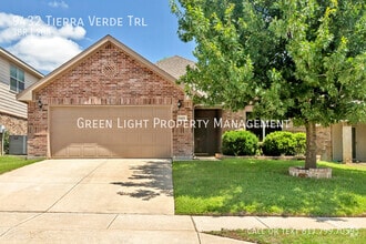 Building Photo - 9432 Tierra Verde Dr
