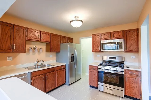 Building Photo - 603 Berkley Ct