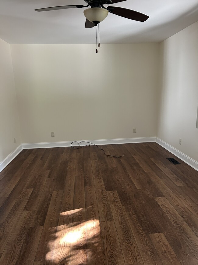 Building Photo - 50 Overlook Dr Building Photo - 50 Overlook Dr