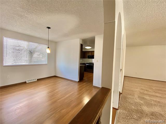 Foto del edificio - 6146 S Leyden St