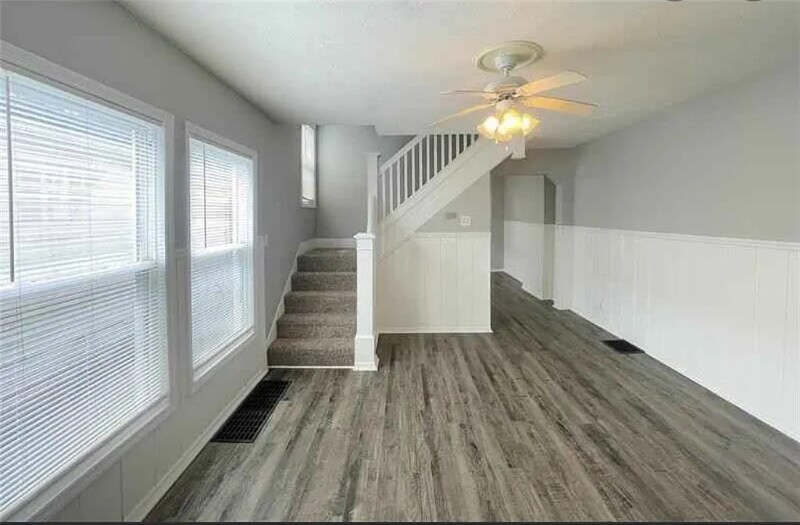 Foto principal - 2829 E 19th St