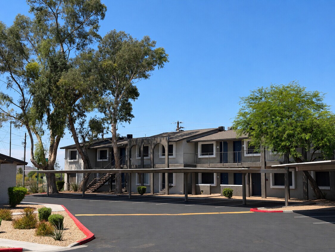 S&S☆PHOENIX Seventeen805 - 17805 N 40th St Phoenix, AZ 85032 | Apartments.com