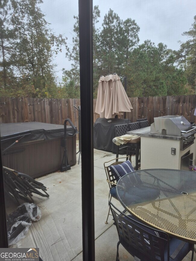 Building Photo - 5453 Flat Rock Point