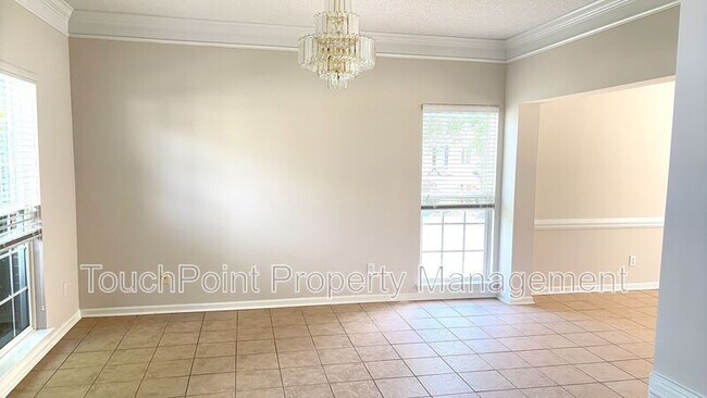 Foto del edificio - 8620 Grey Squirrel Ct