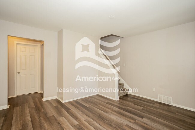 Foto del edificio - 7204 Prospect Ave