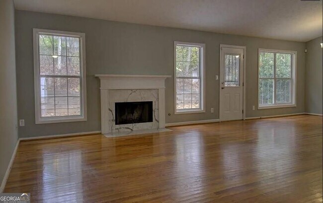 Foto del edificio - 3225 Ennfield Ln NW