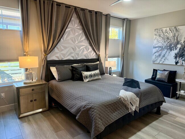 Foto del edificio - 1996 Canyonpoint Ln