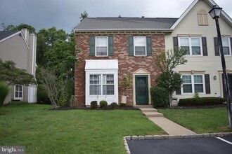 Building Photo - 57 Goodwin Dr