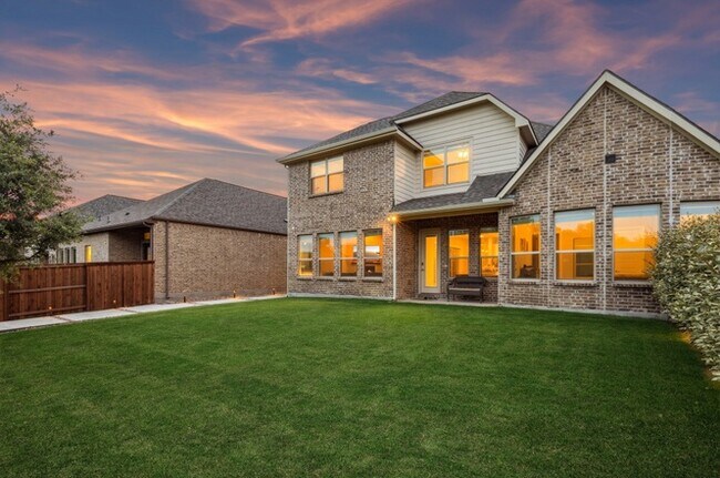 Foto del edificio - 4871 Lockwood Dr