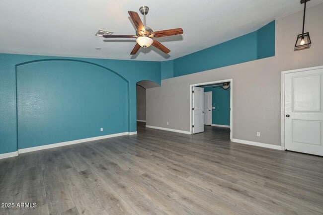 Foto del edificio - 18203 N 85th Dr