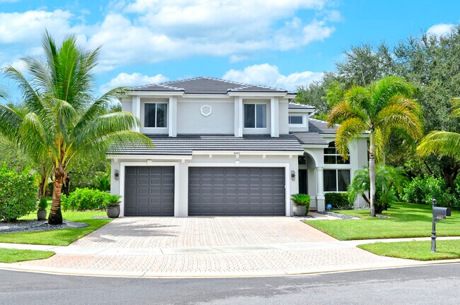 Foto del edificio - 4661 Manderly Dr