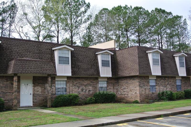 111 E Mell St Unit 20Mell St, Pooler, GA 31322 Condo for Rent in Pooler, GA