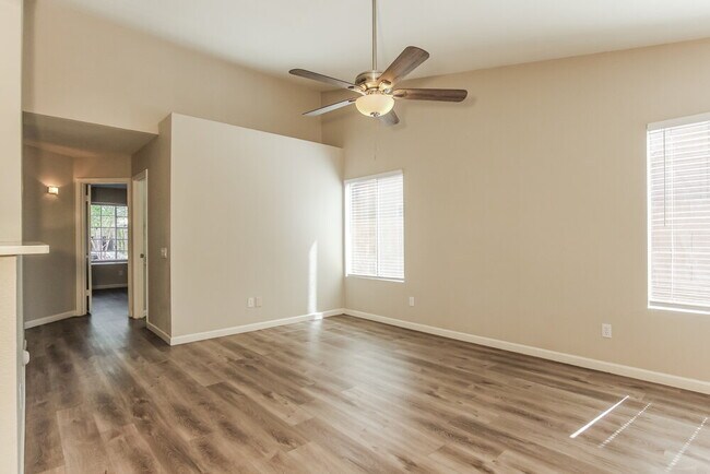 Building Photo - 5034 N 85th Ave