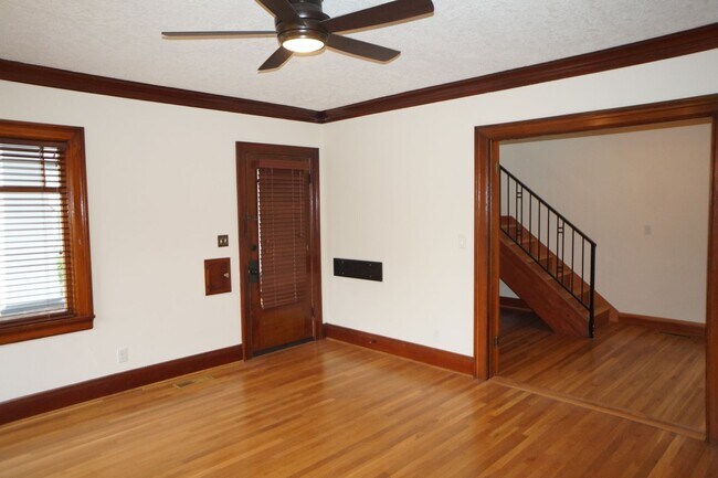 Foto del edificio - Amazing two bedroom sellwood beauty!
