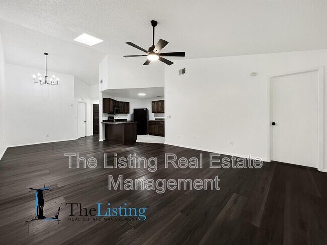 Foto del edificio - 1317 Coolridge Dr