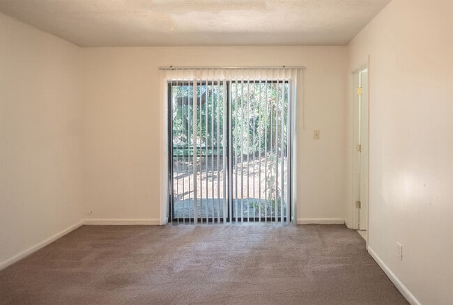 Building Photo - 2540 Bilbrey Dr